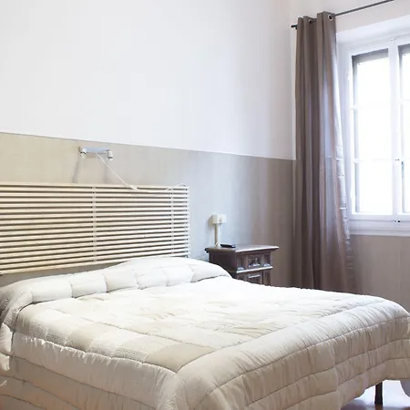 Loggia Fiorentina מלון